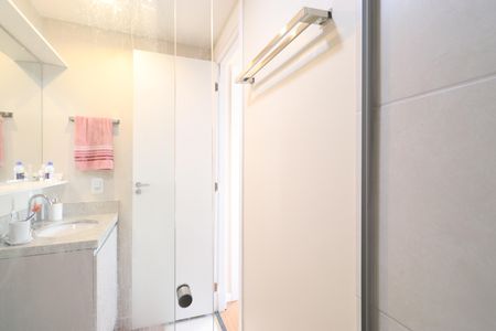 Apartamento à venda com 34m², 1 quarto e sem vagaBanheiro