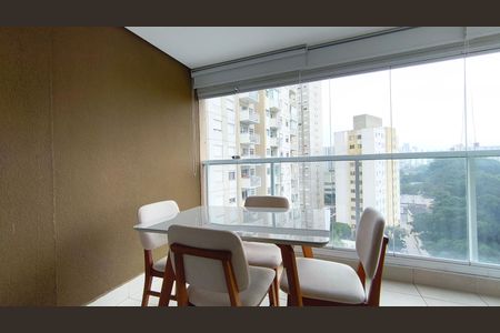 Apartamento à venda com 64m², 2 quartos e 1 vaga Apartamento à venda com 64m², 2 quartos e 1 vagaVaranda