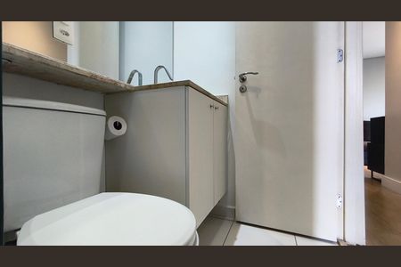 Apartamento à venda com 64m², 2 quartos e 1 vaga Apartamento à venda com 64m², 2 quartos e 1 vagaBanheiro
