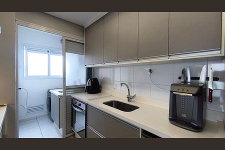 Apartamento à venda com 64m², 2 quartos e 1 vaga Apartamento à venda com 64m², 2 quartos e 1 vagaCozinha