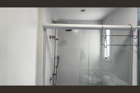 Apartamento à venda com 64m², 2 quartos e 1 vaga Apartamento à venda com 64m², 2 quartos e 1 vagaBanheiro