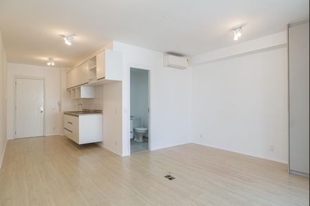Quarto de kitnet/studio à venda com 1 quarto, 42m² em Centro Histórico de São Paulo, São Paulo