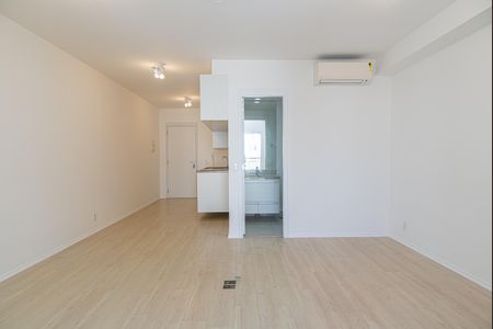 Studio à venda com 42m², 1 quarto e 1 vaga Studio à venda com 42m², 1 quarto e 1 vagaQuarto