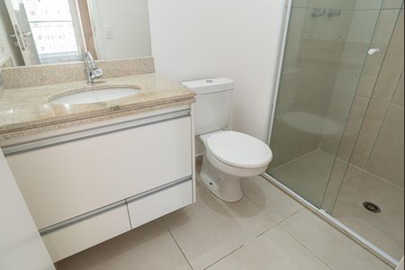 Studio à venda com 42m², 1 quarto e 1 vaga Studio à venda com 42m², 1 quarto e 1 vagaBanheiro