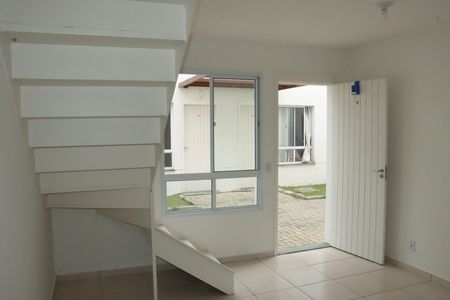 Casa de condomínio para alugar com 60m², 2 quartos e 1 vagaSala