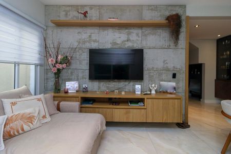 Casa de condomínio à venda com 212m², 4 quartos e 3 vagas Casa de condomínio à venda com 212m², 4 quartos e 3 vagasSala