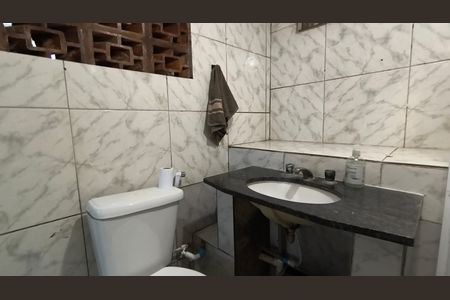 Banheiro de kitnet/studio para alugar com 1 quarto, 40m² em Recreio dos Bandeirantes, Rio de Janeiro