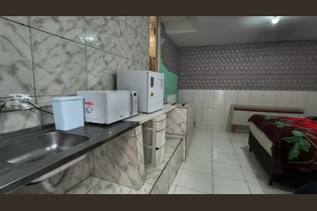 Cozinha de kitnet/studio para alugar com 1 quarto, 40m² em Recreio dos Bandeirantes, Rio de Janeiro