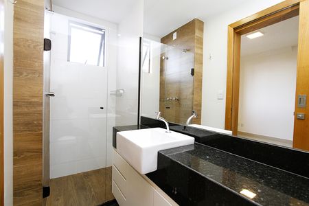 Apartamento à venda com 88m², 3 quartos e 2 vagasBanheiro do Quarto 3