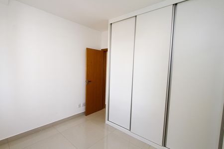 Apartamento à venda com 88m², 3 quartos e 2 vagasQuarto 2