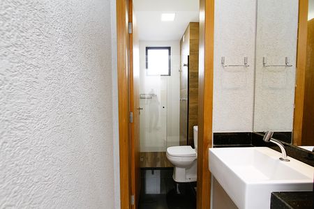 Apartamento à venda com 88m², 3 quartos e 2 vagasBanheiro Social