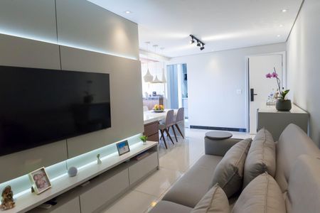 sala de apartamento para alugar com 3 quartos, 86m² em Buritis, Belo Horizonte