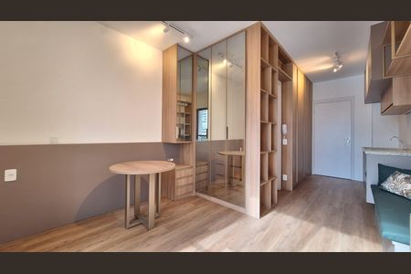 Apartamento para alugar com 24m², 1 quarto e sem vaga Apartamento para alugar com 24m², 1 quarto e sem vagaSala/Quarto/Cozinha