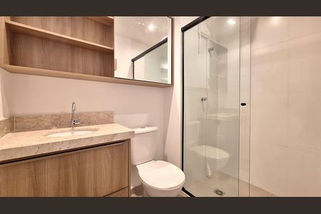 Banheiro  de apartamento para alugar com 1 quarto, 24m² em Vila Leopoldina, São Paulo