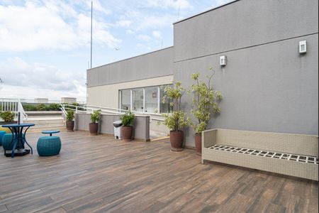 Studio para alugar com 25m², 1 quarto e 1 vaga Studio para alugar com 25m², 1 quarto e 1 vagaÁrea comum - Terraço