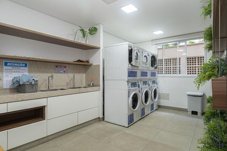 Studio para alugar com 25m², 1 quarto e 1 vaga Studio para alugar com 25m², 1 quarto e 1 vagaÁrea comum - Lavanderia