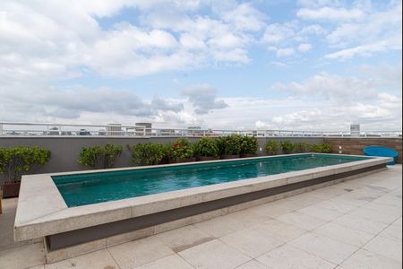 Studio para alugar com 25m², 1 quarto e 1 vaga Studio para alugar com 25m², 1 quarto e 1 vagaÁrea comum - Piscina