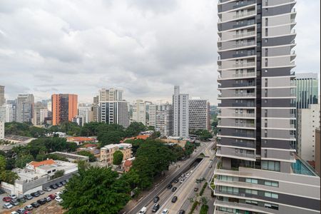 Studio para alugar com 25m², 1 quarto e 1 vaga Studio para alugar com 25m², 1 quarto e 1 vagaVista da Varanda do Quarto