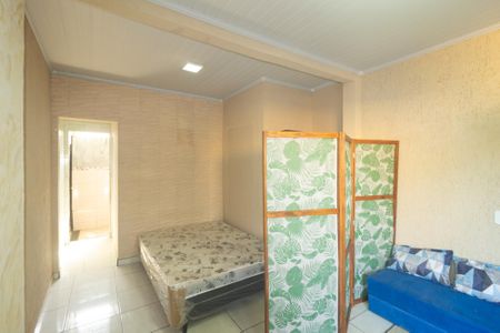 Sala/Quarto de kitnet/studio para alugar com 1 quarto, 30m² em Campo Grande, Rio de Janeiro