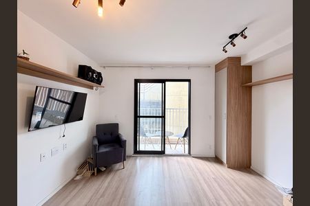 Quarto  de kitnet/studio para alugar com 1 quarto, 26m² em Santo Amaro, São Paulo