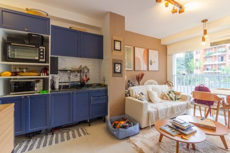 Sala/Cozinha de apartamento para alugar com 1 quarto, 45m² em Pinheiros, São Paulo