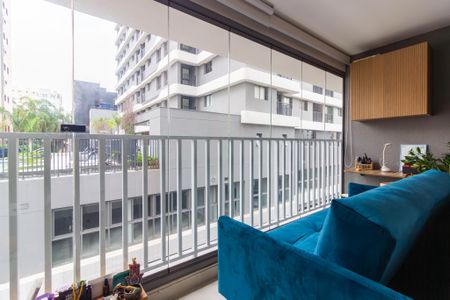 Varanda de apartamento para alugar com 1 quarto, 45m² em Pinheiros, São Paulo