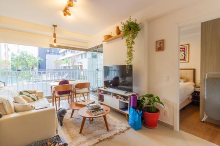 Sala/Cozinha de apartamento para alugar com 1 quarto, 45m² em Pinheiros, São Paulo