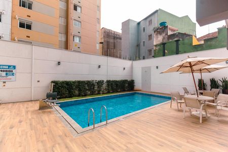 Apartamento para alugar com 35m², 1 quarto e sem vaga Apartamento para alugar com 35m², 1 quarto e sem vagaÁrea comum - Piscina