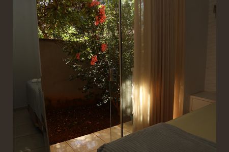 Casa para alugar com 95m², 2 quartos e 3 vagasSuíte