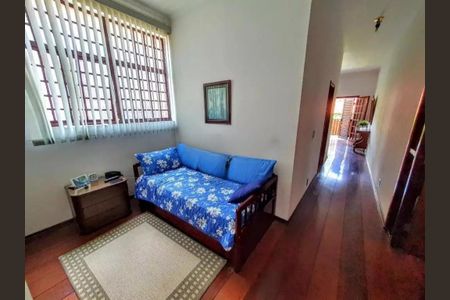 Casa à venda com 622m², 5 quartos e 6 vagas Casa à venda com 622m², 5 quartos e 6 vagasFoto 23