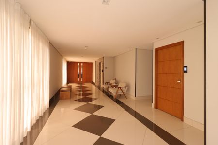 Apartamento à venda com 140m², 3 quartos e 2 vagasÁrea Comum - Hall