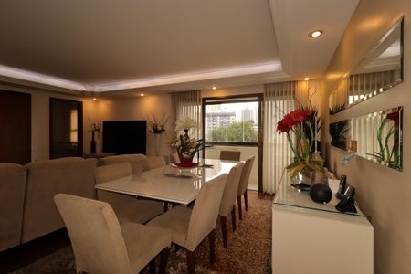 Apartamento à venda com 140m², 3 quartos e 2 vagasSala de Jantar