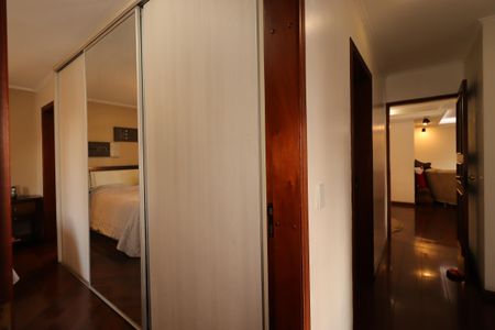 Apartamento à venda com 140m², 3 quartos e 2 vagasCorredor