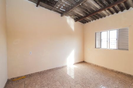 Quarto 2 de casa para alugar com 4 quartos, 150m² em Vila Aymoré, São Paulo