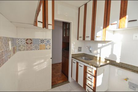 Apartamento para alugar com 80m², 2 quartos e sem vaga Apartamento para alugar com 80m², 2 quartos e sem vagaCozinha