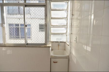 Apartamento para alugar com 80m², 2 quartos e sem vaga Apartamento para alugar com 80m², 2 quartos e sem vagaÁrea de Serviço