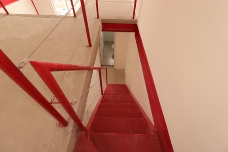 Apartamento à venda com 51m², 1 quarto e 1 vagaEscada
