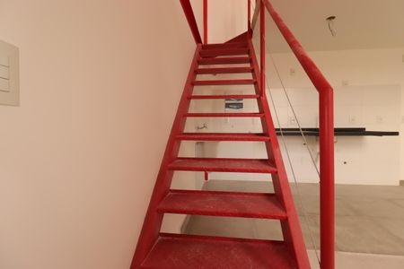 Apartamento à venda com 51m², 1 quarto e 1 vagaEscada