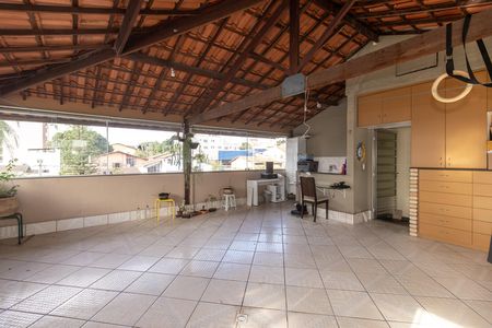 Apartamento para alugar com 120m², 3 quartos e 1 vaga Apartamento para alugar com 120m², 3 quartos e 1 vagaCobertura