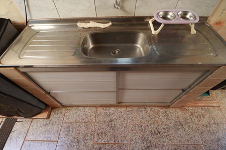Casa para alugar com 100m², 2 quartos e 2 vagasÁrea de serviço 