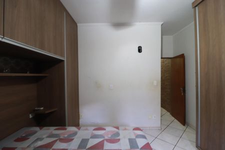 Casa para alugar com 100m², 2 quartos e 2 vagasSuite 