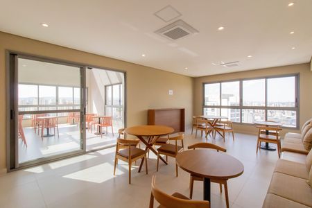 Studio para alugar com 28m², 0 quarto e sem vaga Studio para alugar com 28m², 0 quarto e sem vagaArea Comum - Salão de Festas