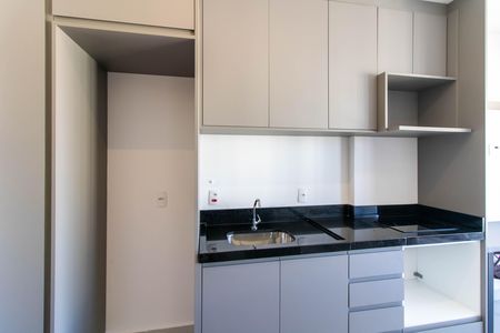 Studio à venda com 28m², 0 quarto e sem vaga Studio à venda com 28m², 0 quarto e sem vagaCozinha
