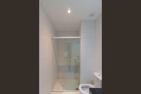 Studio para alugar com 28m², 0 quarto e sem vaga Studio para alugar com 28m², 0 quarto e sem vagaBanheiro