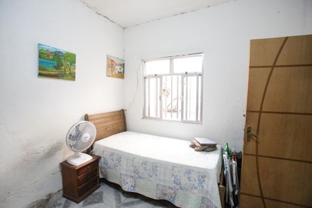 Casa à venda com 141m², 5 quartos e 2 vagasQuarto 3