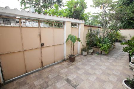 Casa à venda com 141m², 5 quartos e 2 vagasGaragem