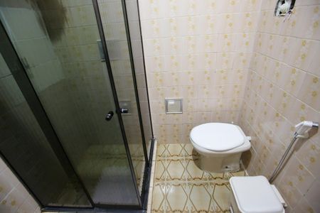 Casa à venda com 141m², 5 quartos e 2 vagasBanheiro Social