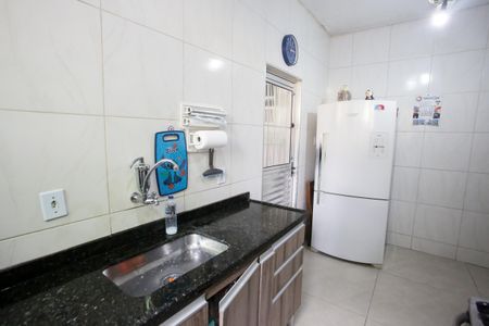 Casa à venda com 141m², 5 quartos e 2 vagasCozinha