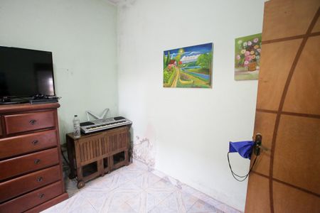 Casa à venda com 141m², 5 quartos e 2 vagasQuarto 2