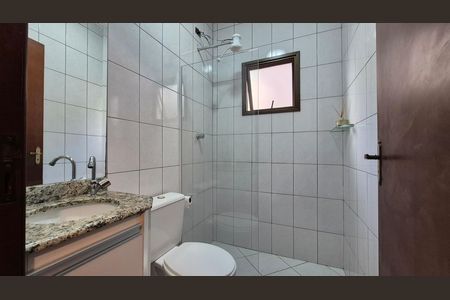 Apartamento para alugar com 114m², 2 quartos e 2 vagas Apartamento para alugar com 114m², 2 quartos e 2 vagasBanheiro